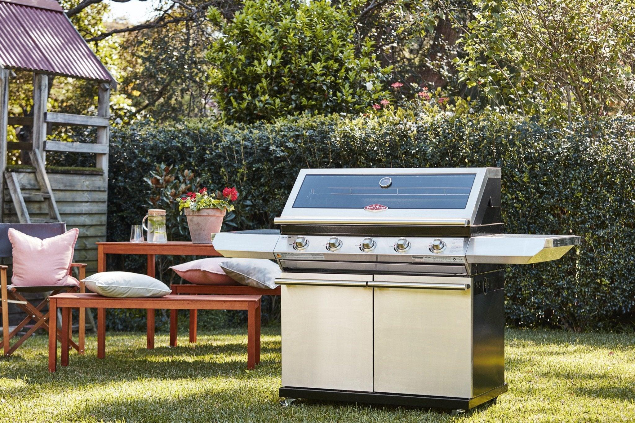 BeefEater 1200S Series 5 Burner BBQ & Trolley - Image 6
